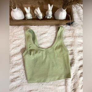 Alo iced green tea wellness crop tank